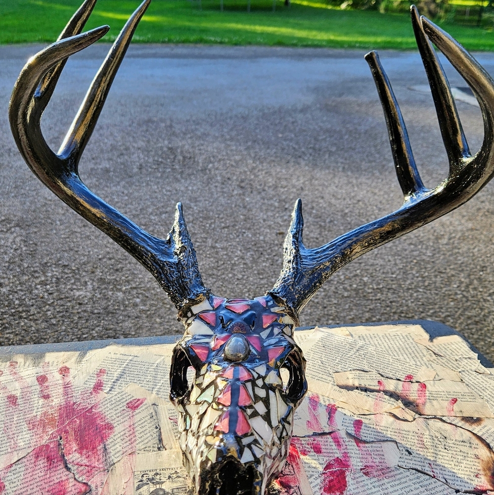Mosaic 8-Point Deer Skull